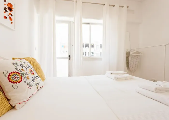 Flh Marques Bright Lisboa